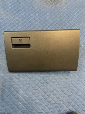 Kc3b25060t10 Ford 2018-2020 F250 F350 F450 Limited Glove Box Compartment Oem Kc3b 25060t10