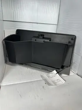 260.fd8e04 Ford Truck Expediton 2004 Glove Box 2273431