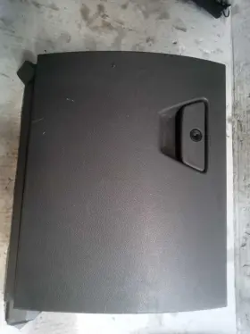 260.fd8j20 Ford Truck Transit25 2020 Glove Box 535827