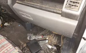 260.fd8m22 Ford Truck F250sd 2022 Glove Box 2090219