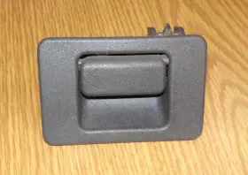 Y12a-1006004-aaw Ford 2001 Ranger Pick-up Glove Box Latch Handle - Gray