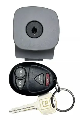 10281135 General Motors 97-05 Regal And Century Glove Box Door Latch Handle Light Gray Oem With Key Fob