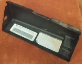 15590570 General Motors 88-94 Obs Chevy Truck Gmc Sierra 92 94 Suburban Tahoe Glove Box Liner Insert Oem