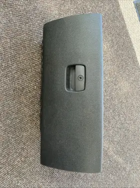 20925882 General Motors 2007-2014 Gm Oem Glove Box Compartment Lid Silverado And Sierra Ebony