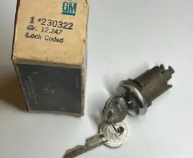 230322 General Motors Nos Gm Cylinder Lock Assembly Coded With 2 Keys Genuine
