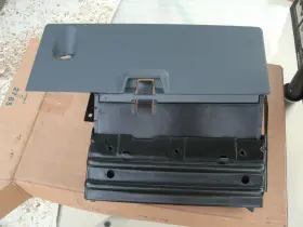 14082525 Gm Glove Box Assembly - New In Original #14082525 75j6