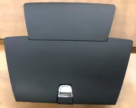 22795467 Gm 2012 Chevy Traverse Dash Storage Console 2009-2012 22795467 Gm 2012 Chevy Traverse Dash Storage Console 2009-2012