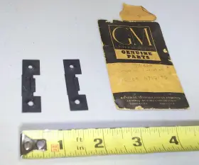 Gm 4719173 Nos 59 60 Chevy Impala Belair El Camino Biscayne Glove Box Door Lock Striker