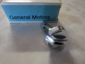 6259509 Gm Nos Instrument Panel Compartment Door Lock Cylinder Case 1973 Chevelle And Camaro