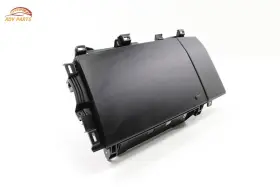 86787582 Gm Cadillac Lyriq Dash Dashboard Glove Box Storage Compartment Oem 2023 - 2024