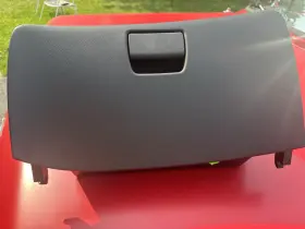95352556 Gm Genuine Parts Glove Box Door 95352556 Gm Genuine Parts Glove Box Door
