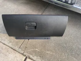 Ana21507 Gm Oem 07-13 Chevrolet Silverado Lower Glove Box Assembly Black