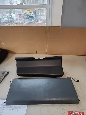 15588816 Gmc Gm Chevrolet Chevy Genuine Factory Original 1989 Truck Glove Box And Door Lid Cover Grey