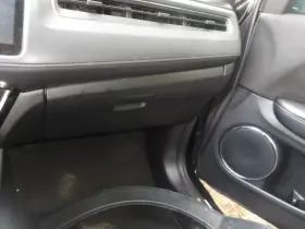 260.ho1216 Honda Hr-v 2016 Glove Box 7484798