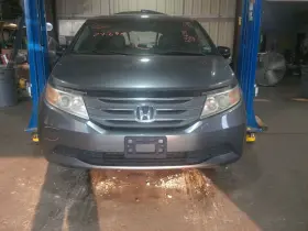 260.ho1312 Honda Odyssey 2012 Glove Box 921676