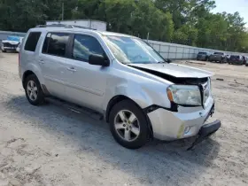 260.ho1611 Honda Pilot 2011 Glove Box 7580286