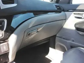 260.ho1617 Honda Pilot 2017 Glove Box 3039350