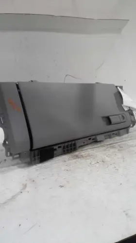 260.ho1717 Honda Ridgeline 2017 Glove Box 542316