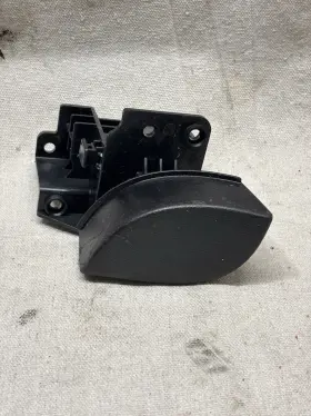 84521-2m00 Hyundai Genesis Coupe Glove Box Open Button Latch Glovebox Oem 2010-2016