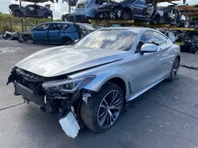 260.in1v18 Infiniti Q60 2018 Glove Box 1322780