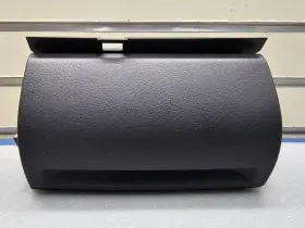 68500am606 Infiniti 05-06 G35 Dash Panel Glove Box Storage Compartment Cover Lid Trim Black