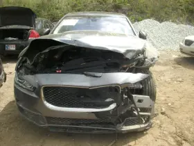 260.ja1e18 Jaguar Xe 2018 Glove Box 904566
