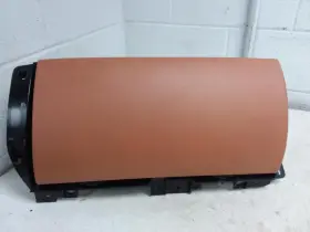 260.ja1s17 Jaguar Xjl 2017 Glove Box 922039