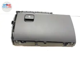 Cm80511 Jaguar 2017-20 F-pace Dash Glove Box Passenger Compartment Non Cooled Assy X761