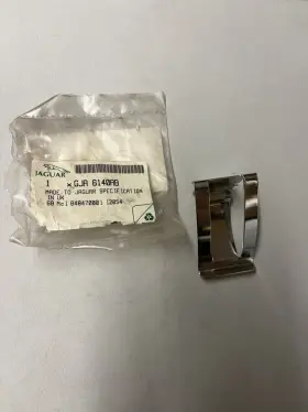 Gja6140ab Jaguar New Genuine Xk8 Clamp Glove Box Spring Clip Glovebox