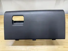 55116052ab Jeep 1999-2004 Wj Grand Cherokee Glove Box - Agate No Latch Assembly Used