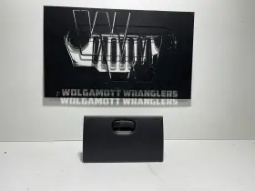 5dp56lazac Jeep Agate Glove Box Glovebox Door Latch Striker Assembly 97-06 Tj Wrangler Oem