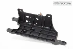 68158529ab Jeep 2014-2022 Cherokee Dash Instrument Panel Glove Box Bracket Support Oem