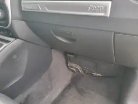 7119037 Jeep Used Glove Box Fits 2014 Compass Grade A