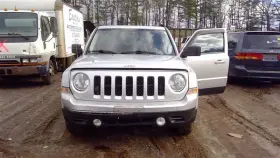 260.ch9111 Jeep/plymouth Truck Patriot 2011 Glove Box 1482702