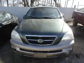 260.ki1205 Kia Sorento 2005 Glove Box 343941