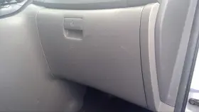 260.ki1308 Kia Sedona 2008 Glove Box 1616732