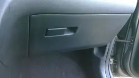260.ki1518 Kia Sportage 2018 Glove Box 1405379