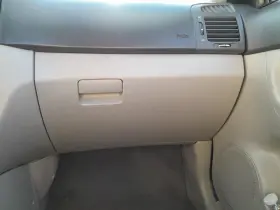 260.ki1b08 Kia Spectra 2008 Glove Box 191928