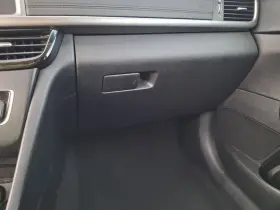 260.ki1o17 Kia Optimakia 2017 Glove Box 3638152