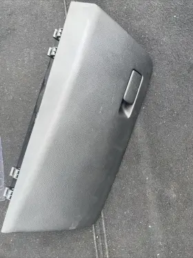 84511-q5000 Kia 21-24 Seltos Glove Box Storage Compartment Oem