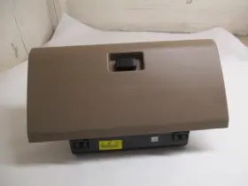 260-03065w Land Rover 1999-2002 Discovery Beige Glovebox Glove Box Assembly Oem Lkq