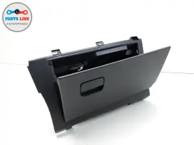 K8d2-06040-a Land Rover 2020-23 Range Evoque Right Dash Glovebox Storage Compartment Glove Box 551