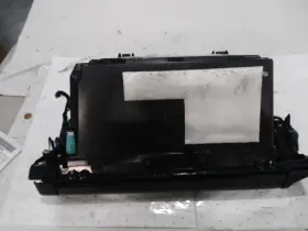 260.le1j15 Lexus Is250 2015 Glove Box 556017