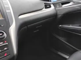 1972221 Lincoln Used Glove Box Fits 2017 Mkc Grade A