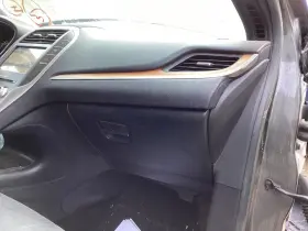 260.fd2c17 Lincoln Mkc 2017 Glove Box 2196275