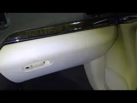 260.fd2o16 Lincoln Mks 2013-2016 Glove Box 1702712