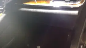 260.fd2s18 Lincoln Contintal 2018 Glove Box 619888