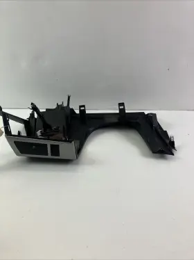 Bbm4-64281 Mazda 10 11 12 13 3 Front Left Driver Side Kick Knee Dash Trim Panel Oem Bbm4-64281 Mazda 10 11 12 13 3 Front Left Driver Side Kick Knee Dash Trim Panel Oem