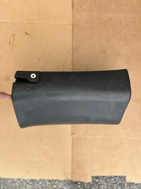 203-680-05-98 Mercedes-benz 2003 C240 Glove Compartment Lid A 203 680 0498 Black Oem 203-680-05-98 Mercedes-benz 2003 C240 Glove Compartment Lid A 203 680 0498 Black Oem
