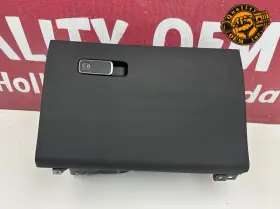 2236801402 Mercedes-benz 2021-2026 S S500 S580 S63 Glove Box Storage Compartment Black Oem 47k 2236801402 Mercedes-benz 2021-2026 S S500 S580 S63 Glove Box Storage Compartment Black Oem 47k